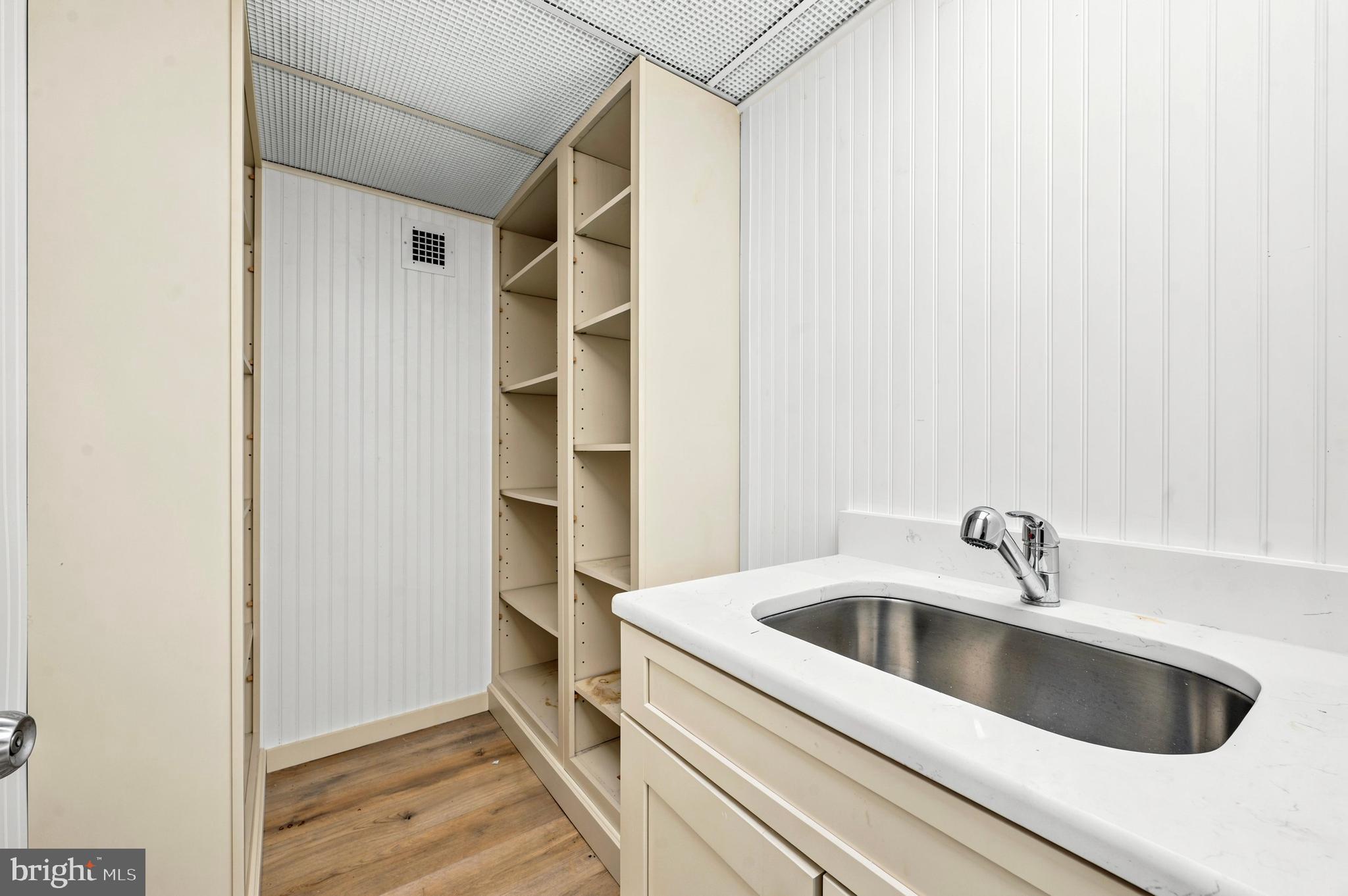 GREENHILL FARMS - Residential