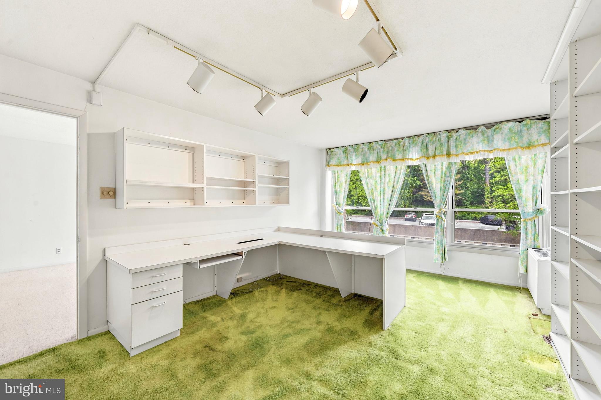 GREENHILL FARMS - Residential
