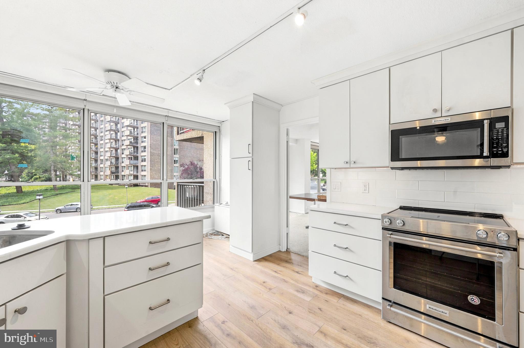 GREENHILL FARMS - Residential
