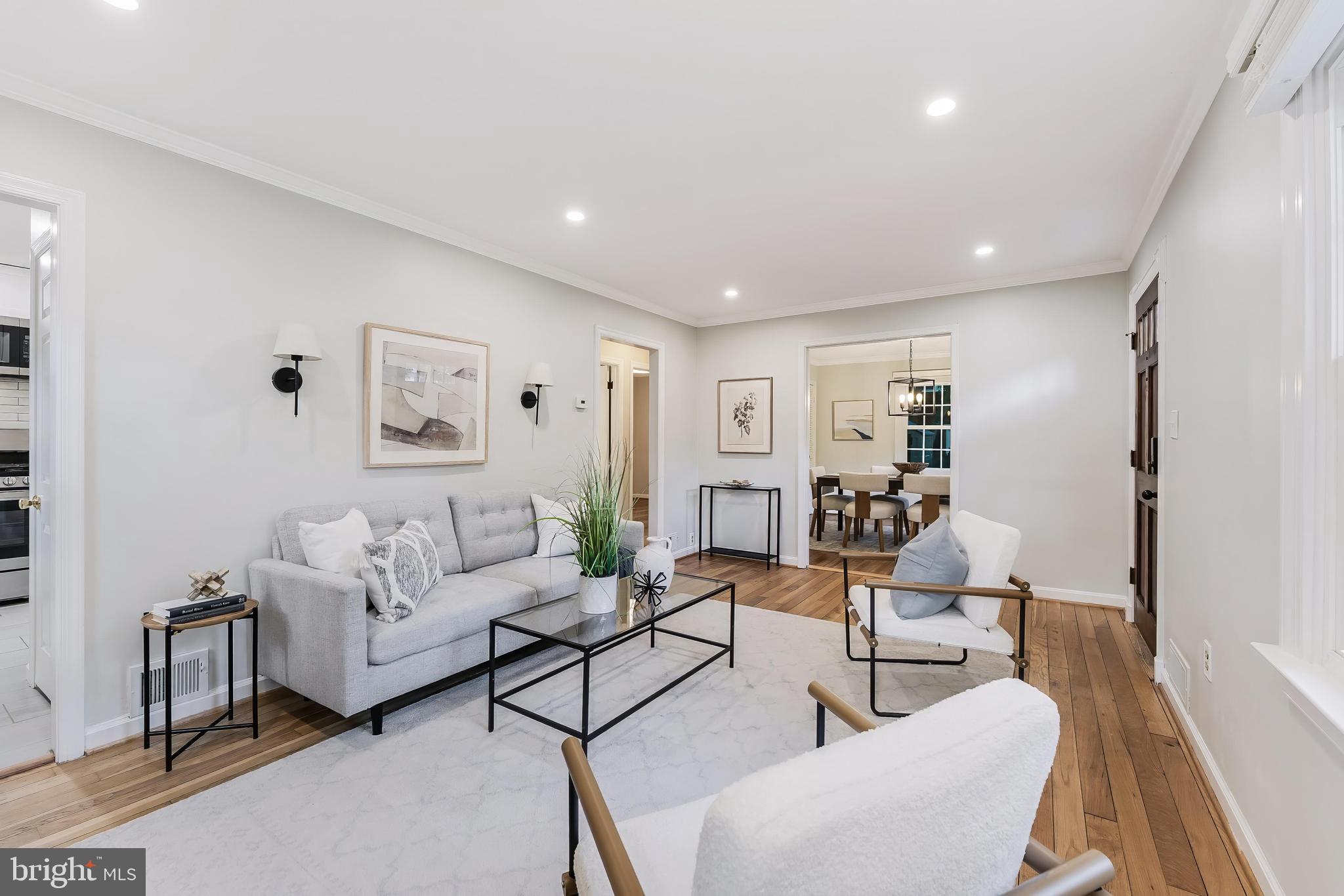 HOMEWOOD - Residential
