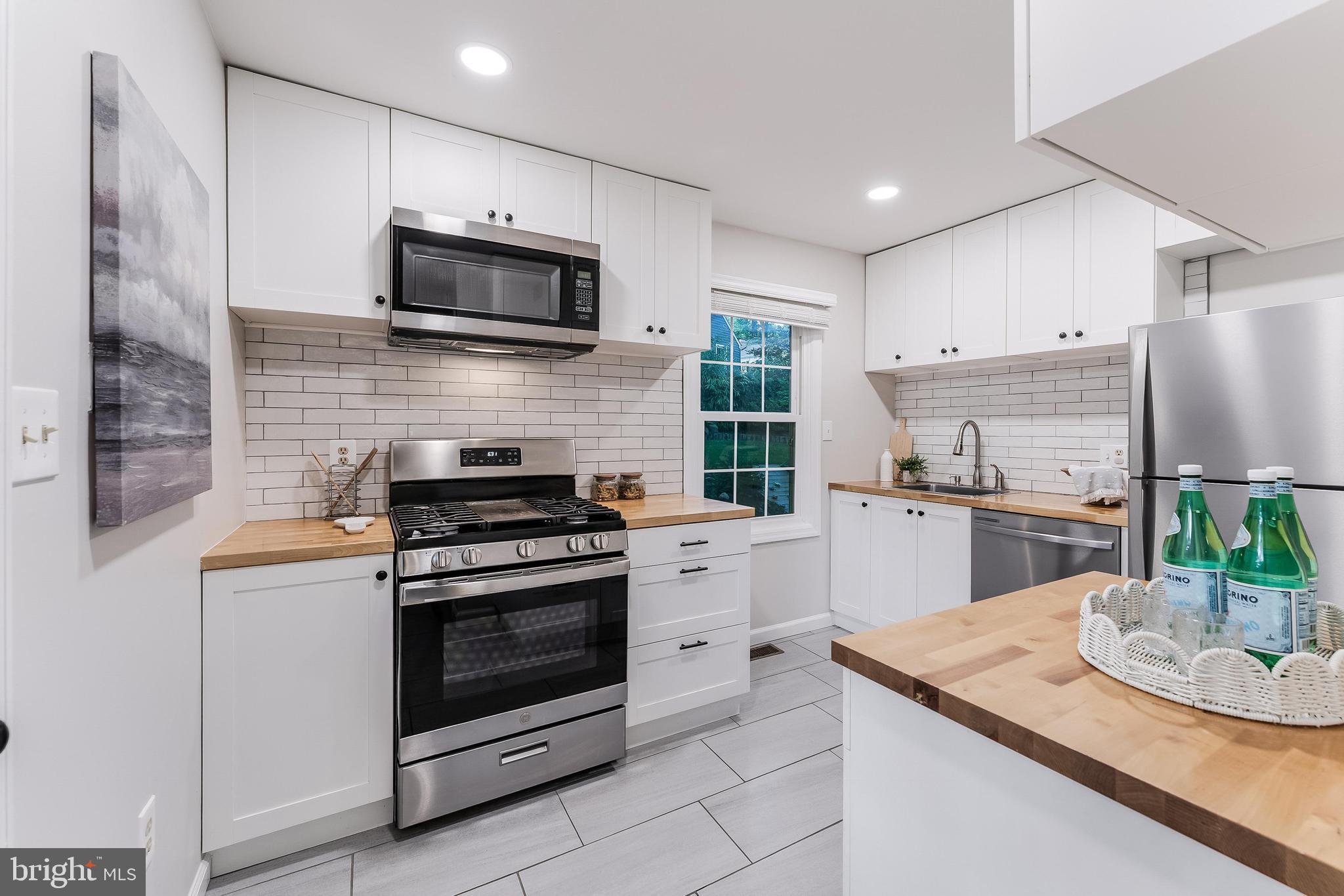 HOMEWOOD - Residential