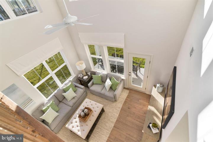PERRY HALL - Residential