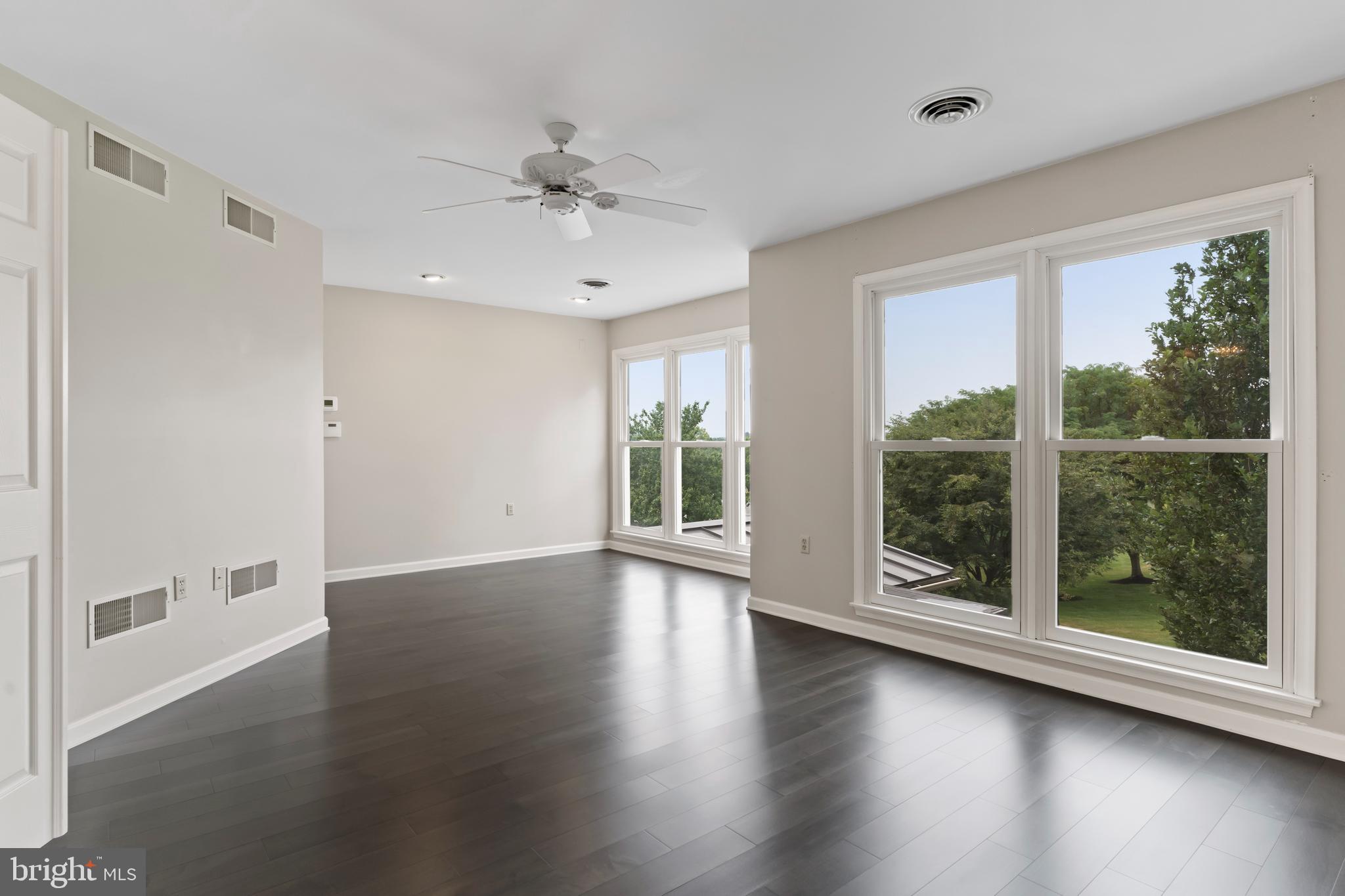 SCOTT GREENE ESTATES - Residential
