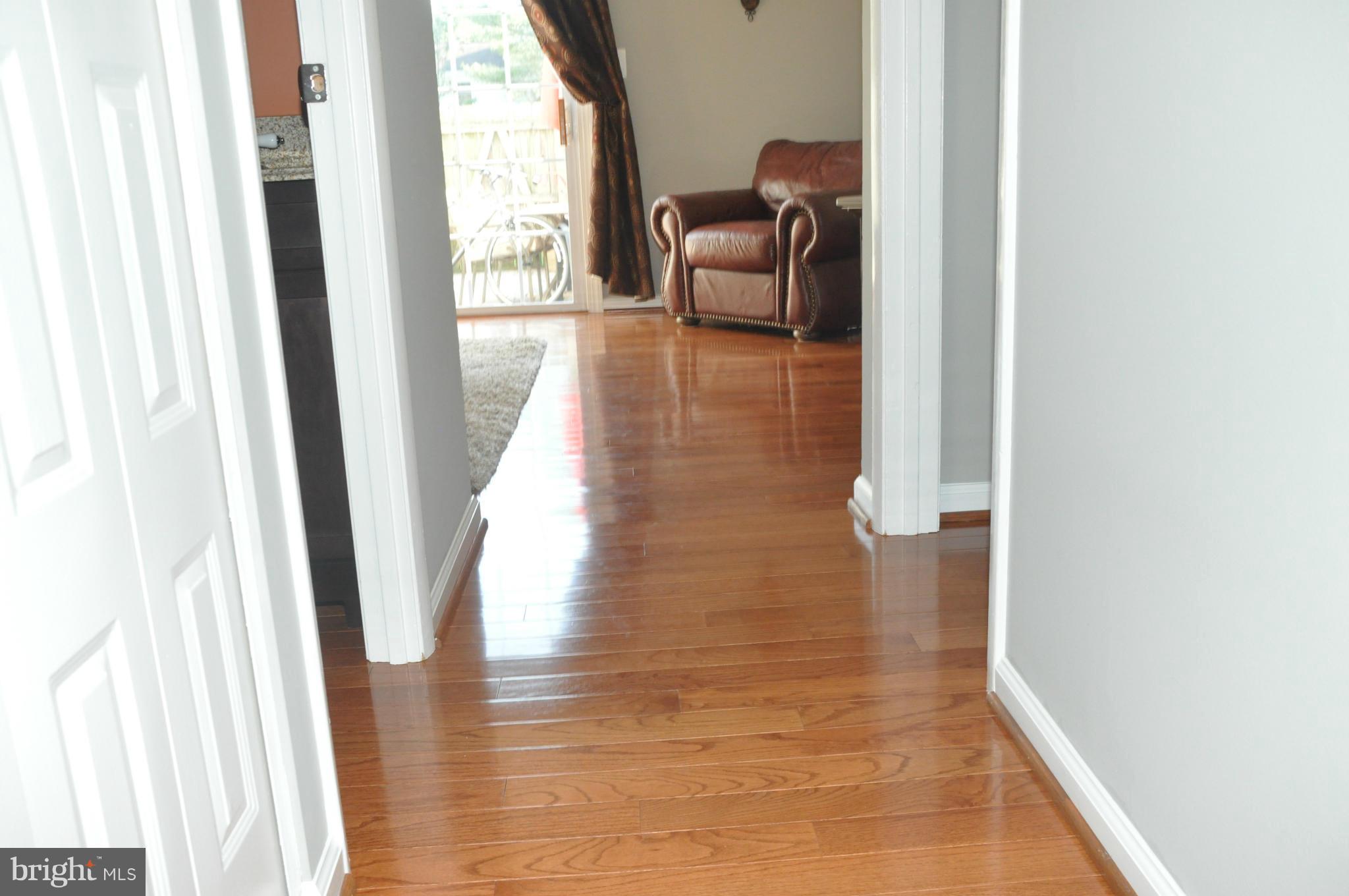CROFTON SQUARE - Residential