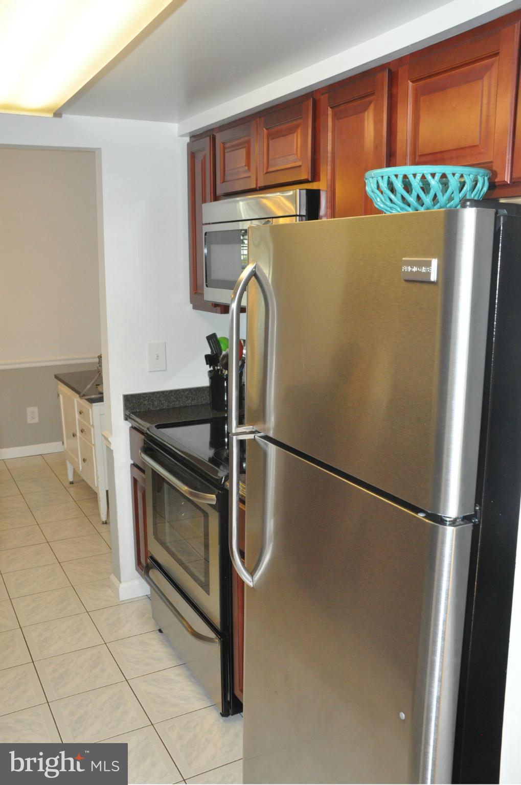 CROFTON SQUARE - Residential