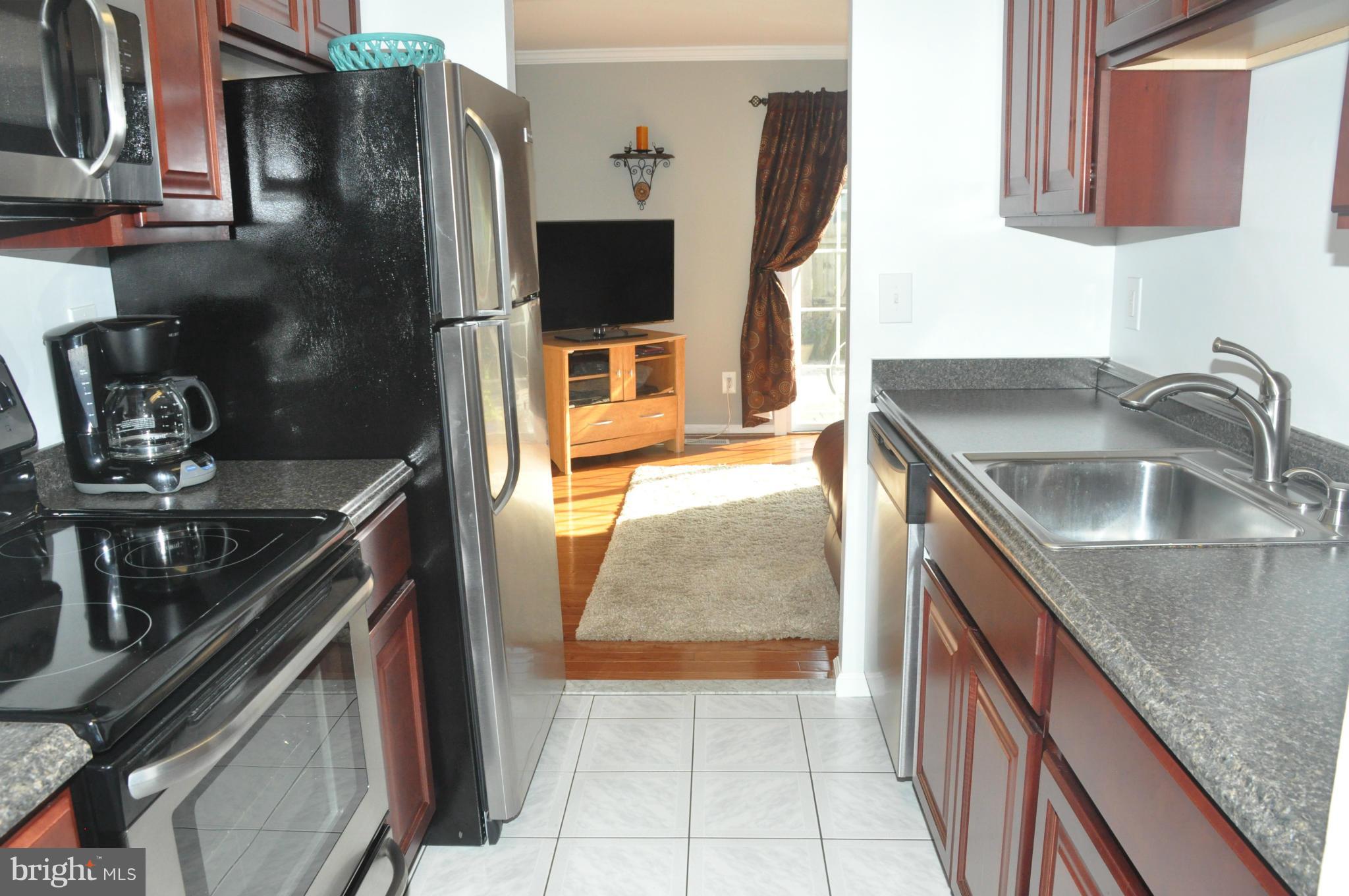 CROFTON SQUARE - Residential