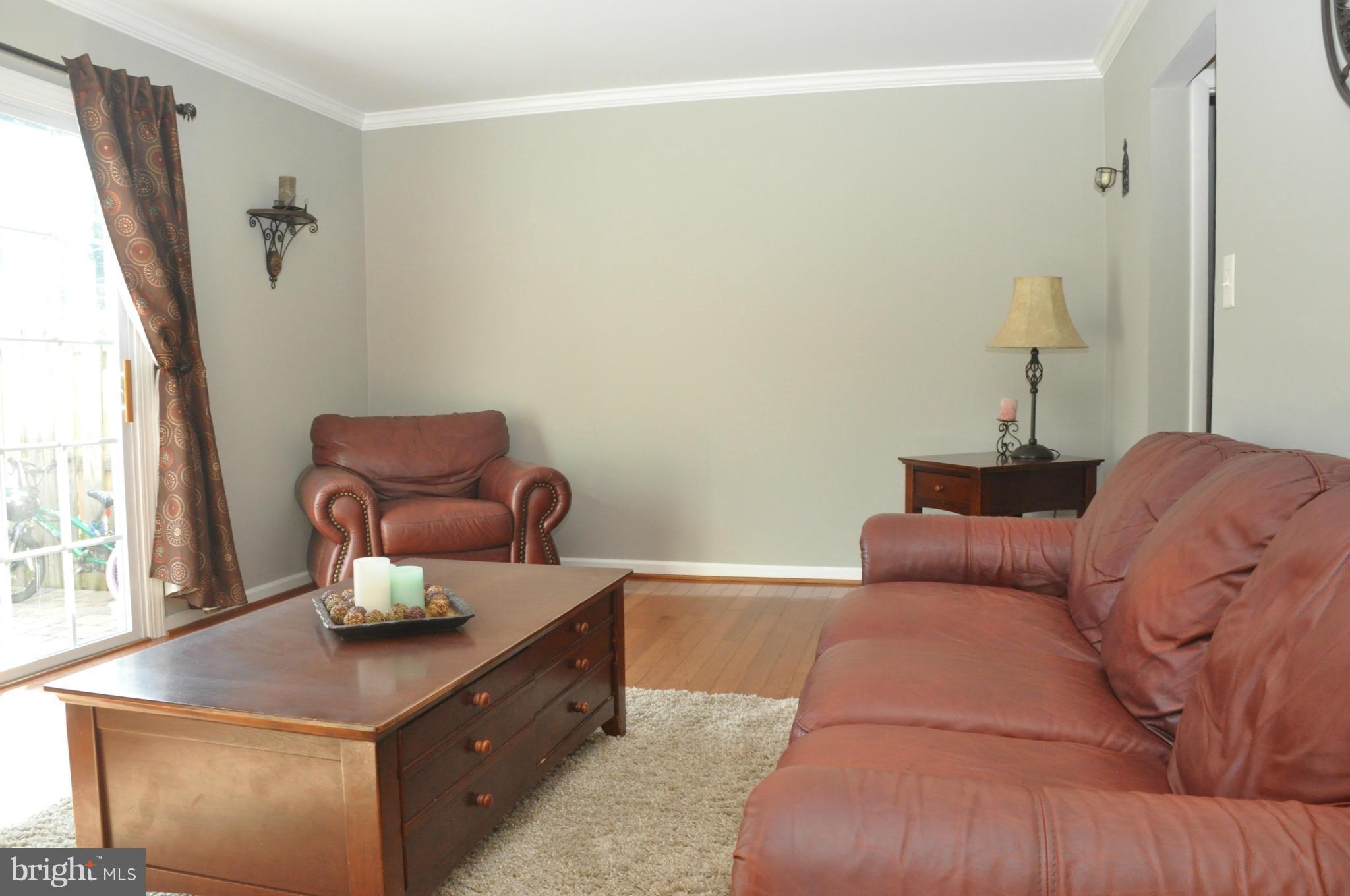 CROFTON SQUARE - Residential