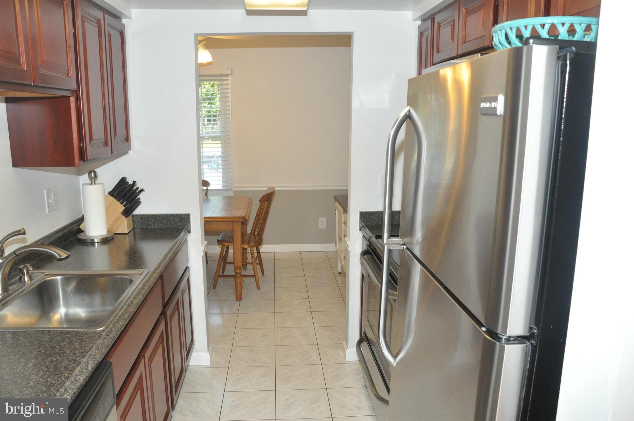 CROFTON SQUARE - Residential