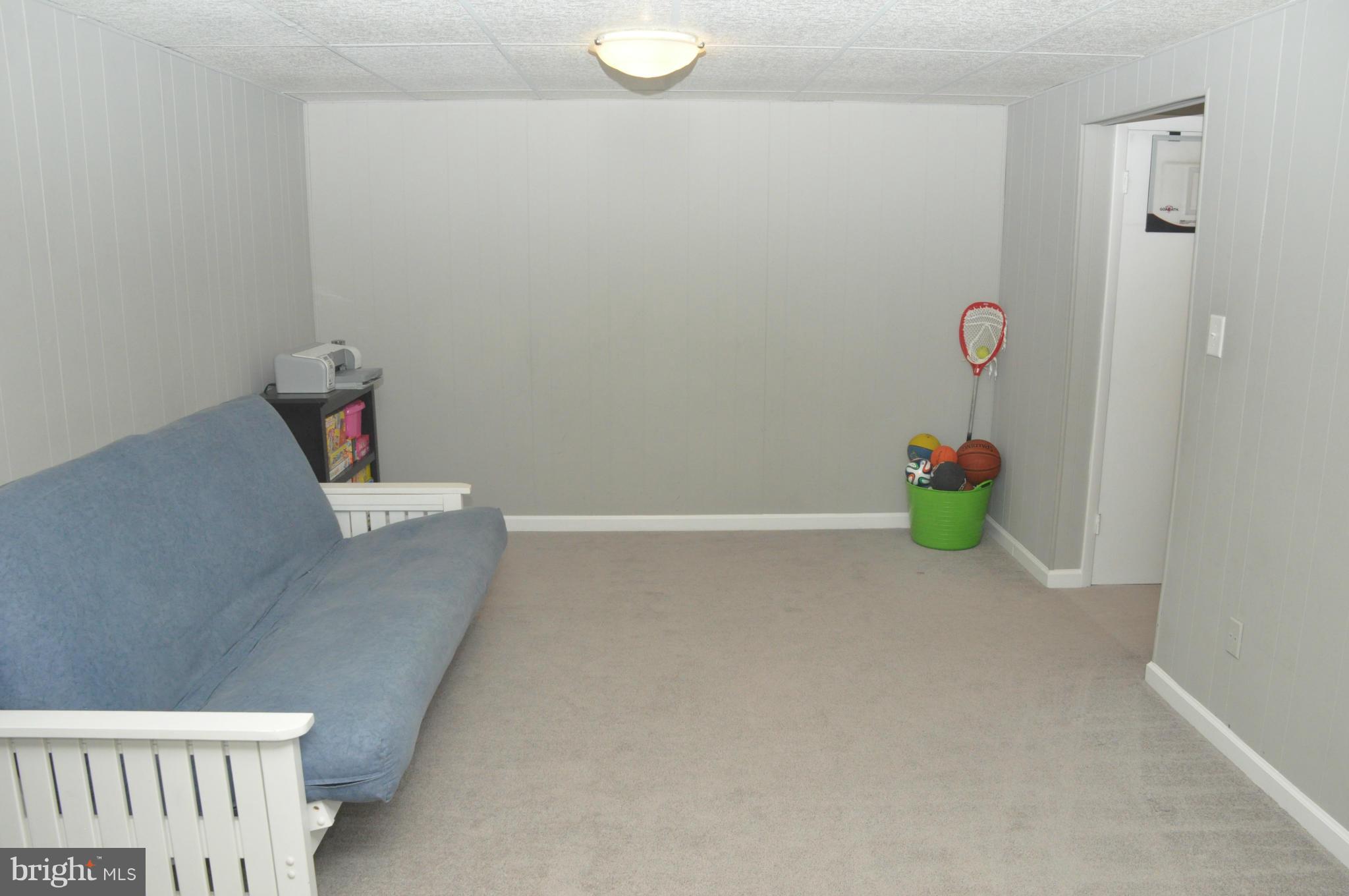 CROFTON SQUARE - Residential