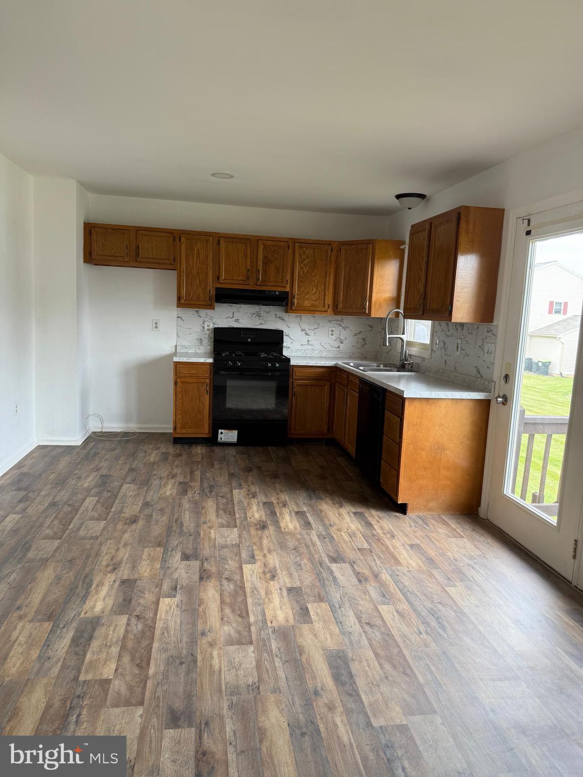 OAK HILLS DEVELOPMEN - Residential