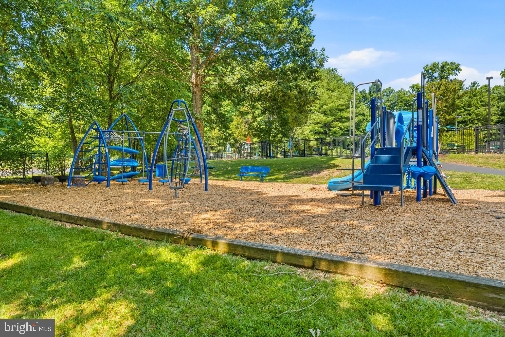 LITTLE ROCKY RUN - Residential