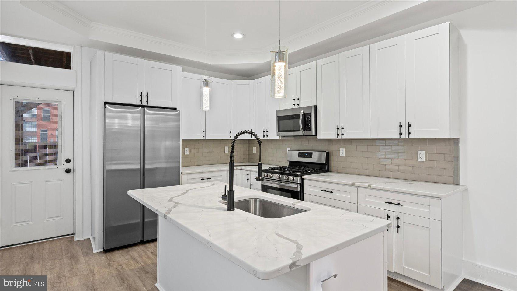 MILTON-MONTFORD - Residential