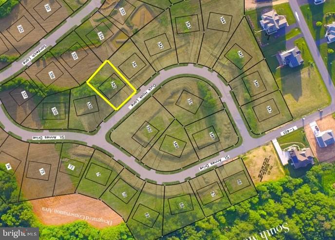 PENN NATIONAL GOLF COURSE COMMUNITY - Land