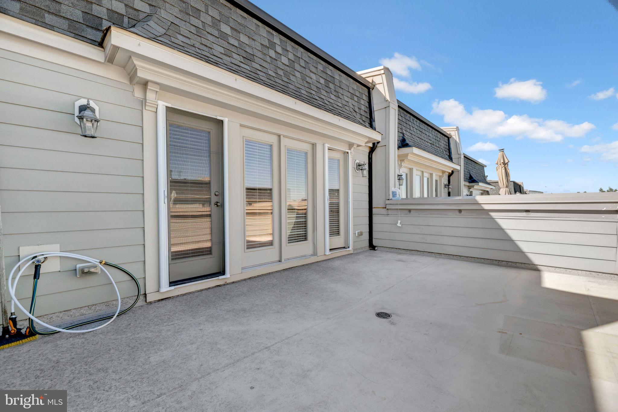 NATIONAL HARBOR - Residential