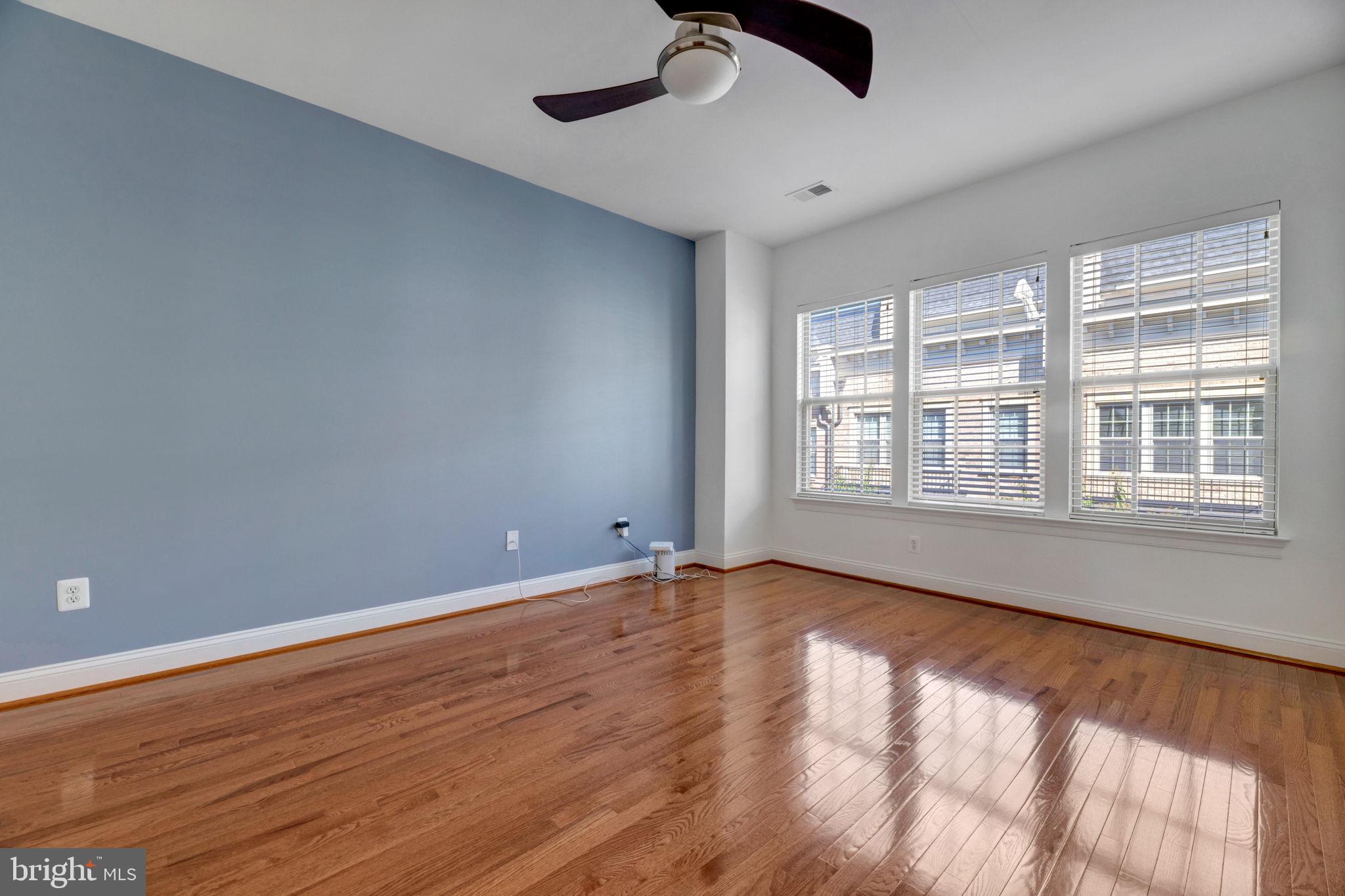 NATIONAL HARBOR - Residential