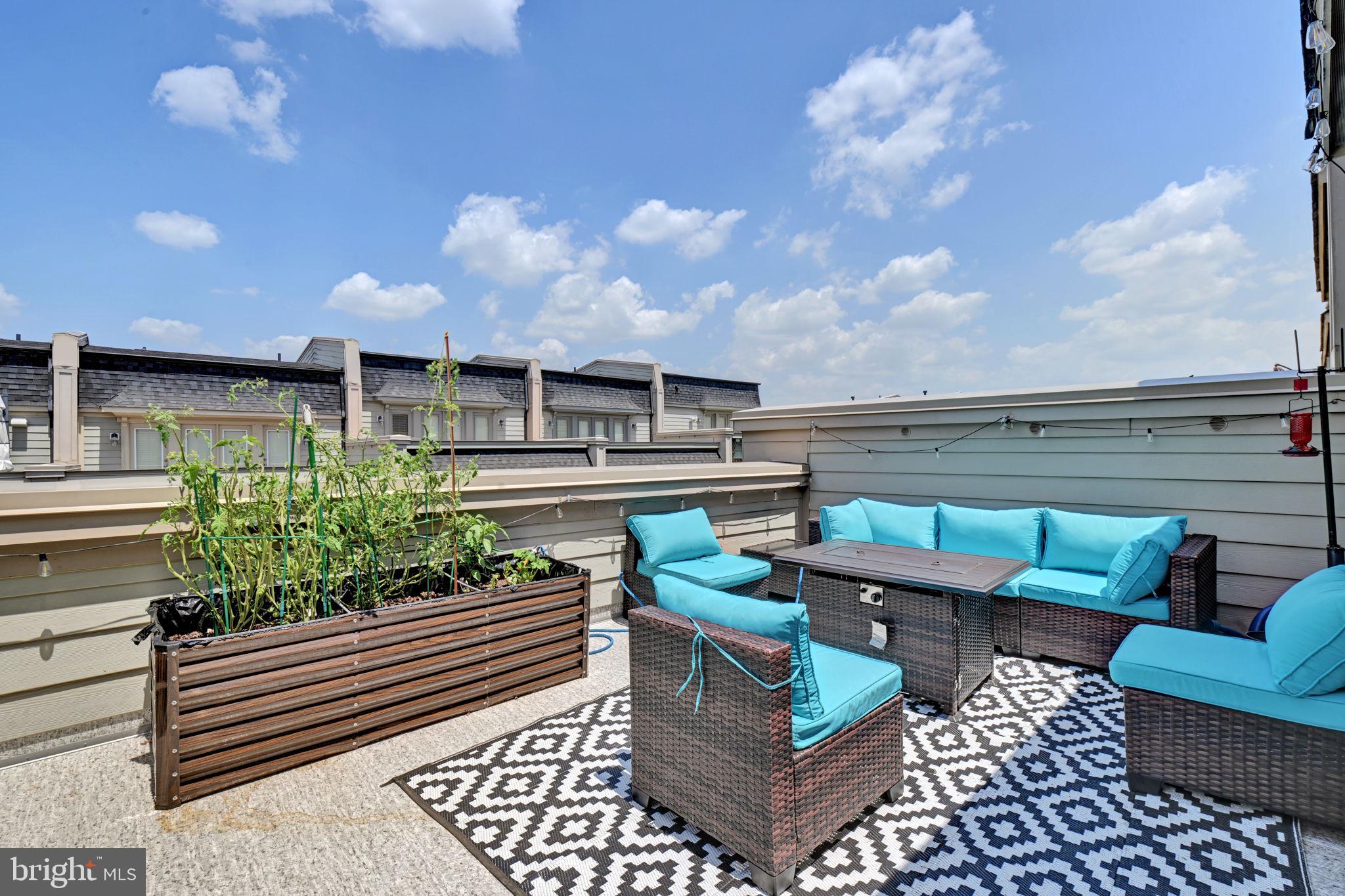 NATIONAL HARBOR - Residential