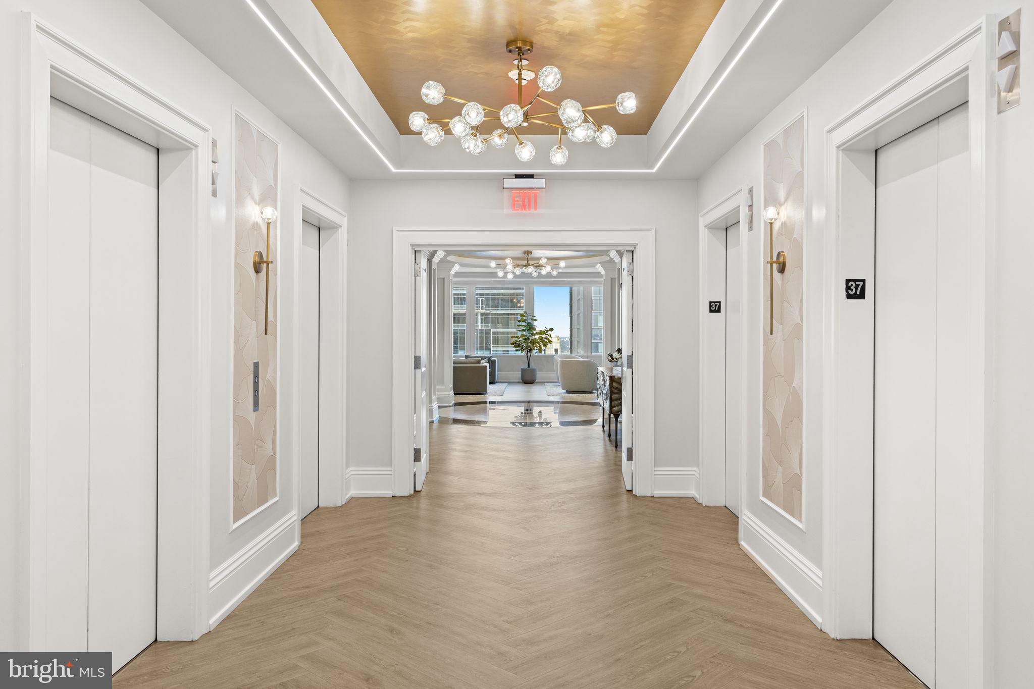 RITTENHOUSE SQUARE - Residential