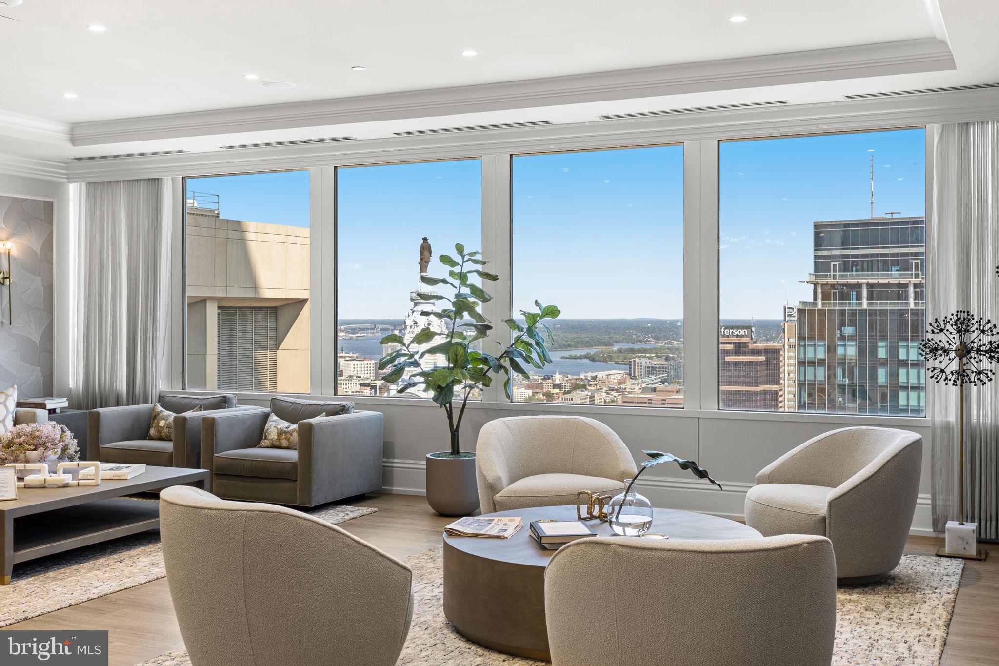 RITTENHOUSE SQUARE - Residential