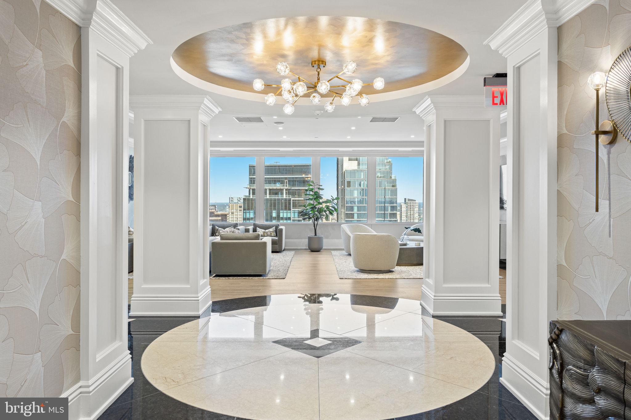 RITTENHOUSE SQUARE - Residential