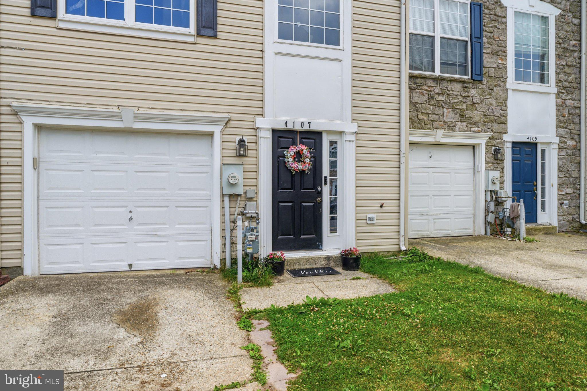 APPLEGATE NORTH - Residential