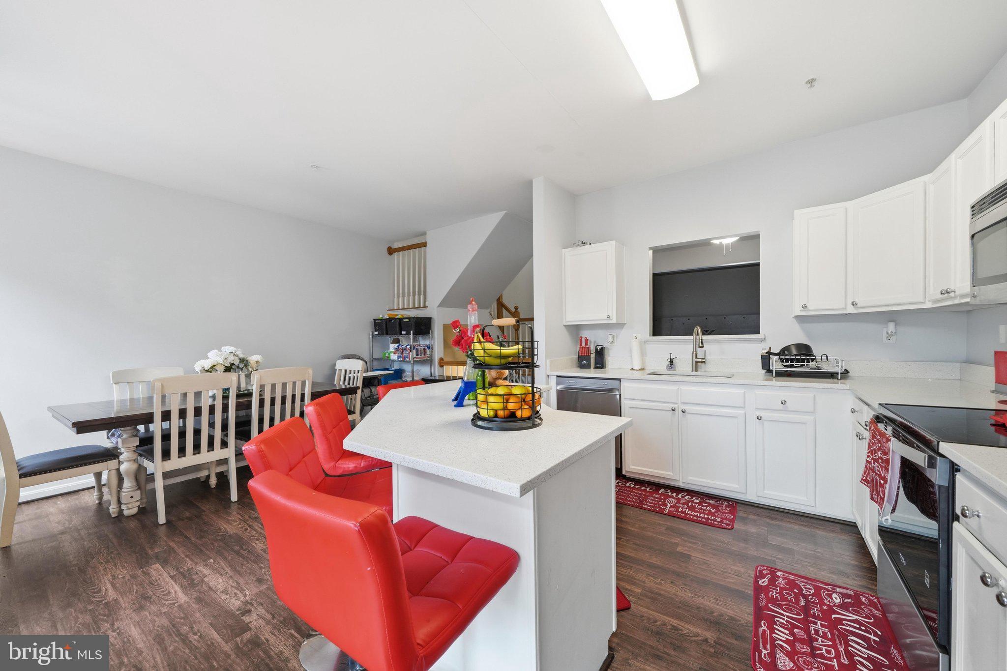 APPLEGATE NORTH - Residential