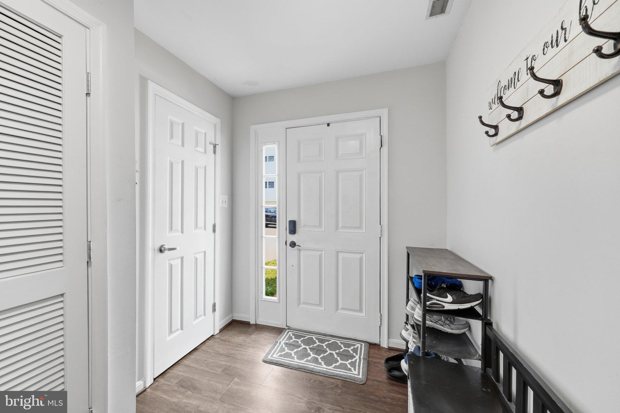 APPLEGATE NORTH - Residential
