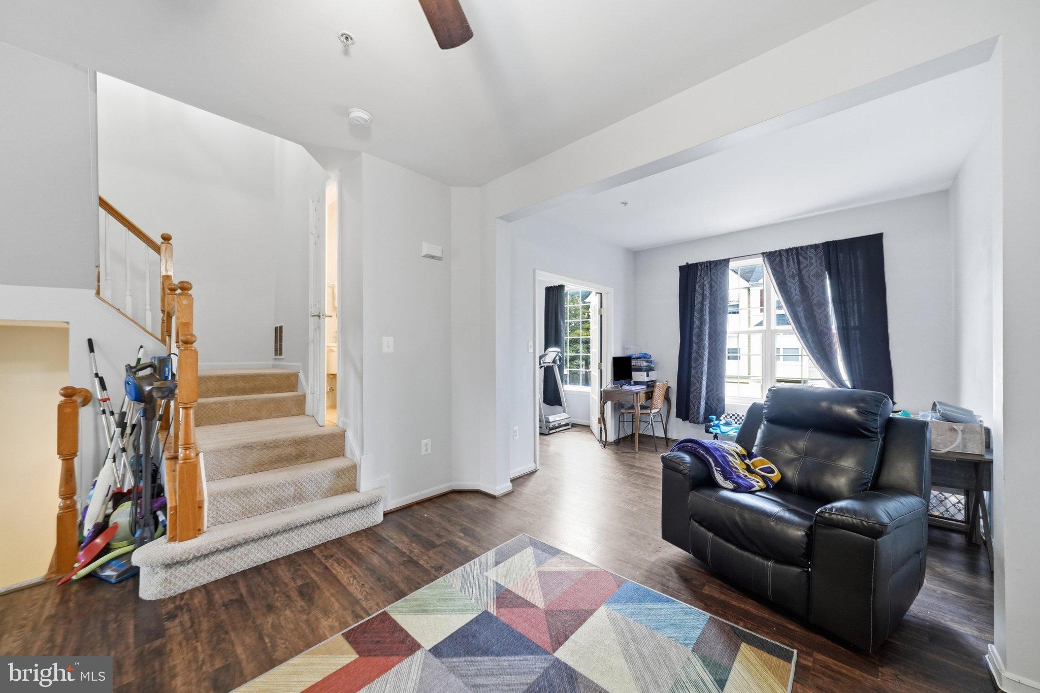 APPLEGATE NORTH - Residential