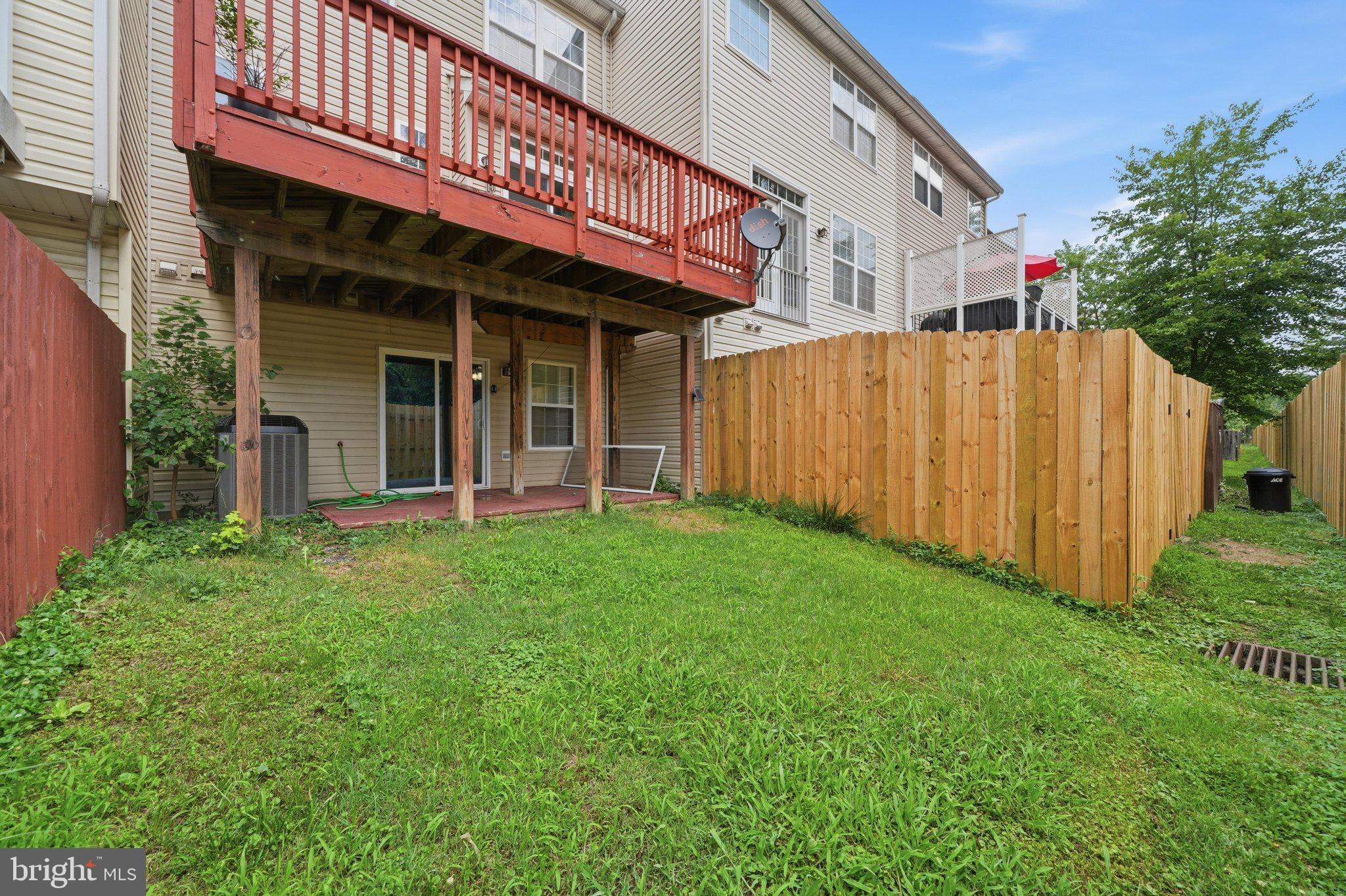 APPLEGATE NORTH - Residential