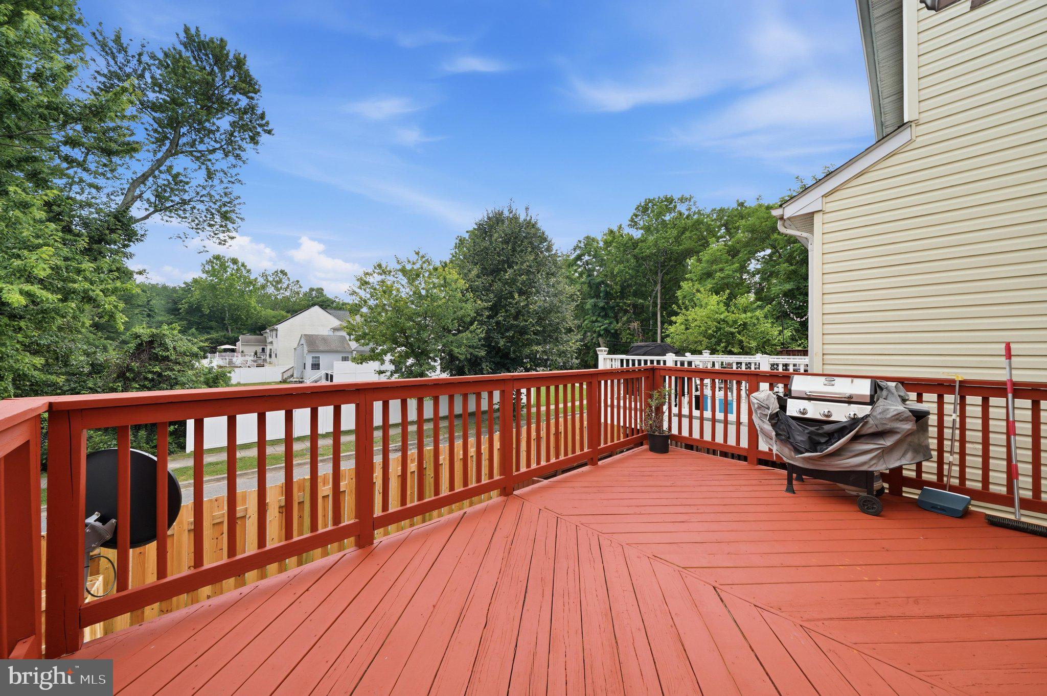 APPLEGATE NORTH - Residential