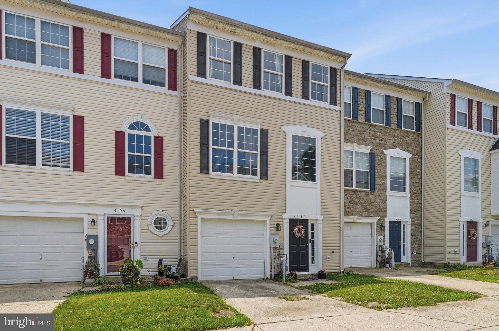 APPLEGATE NORTH - Residential