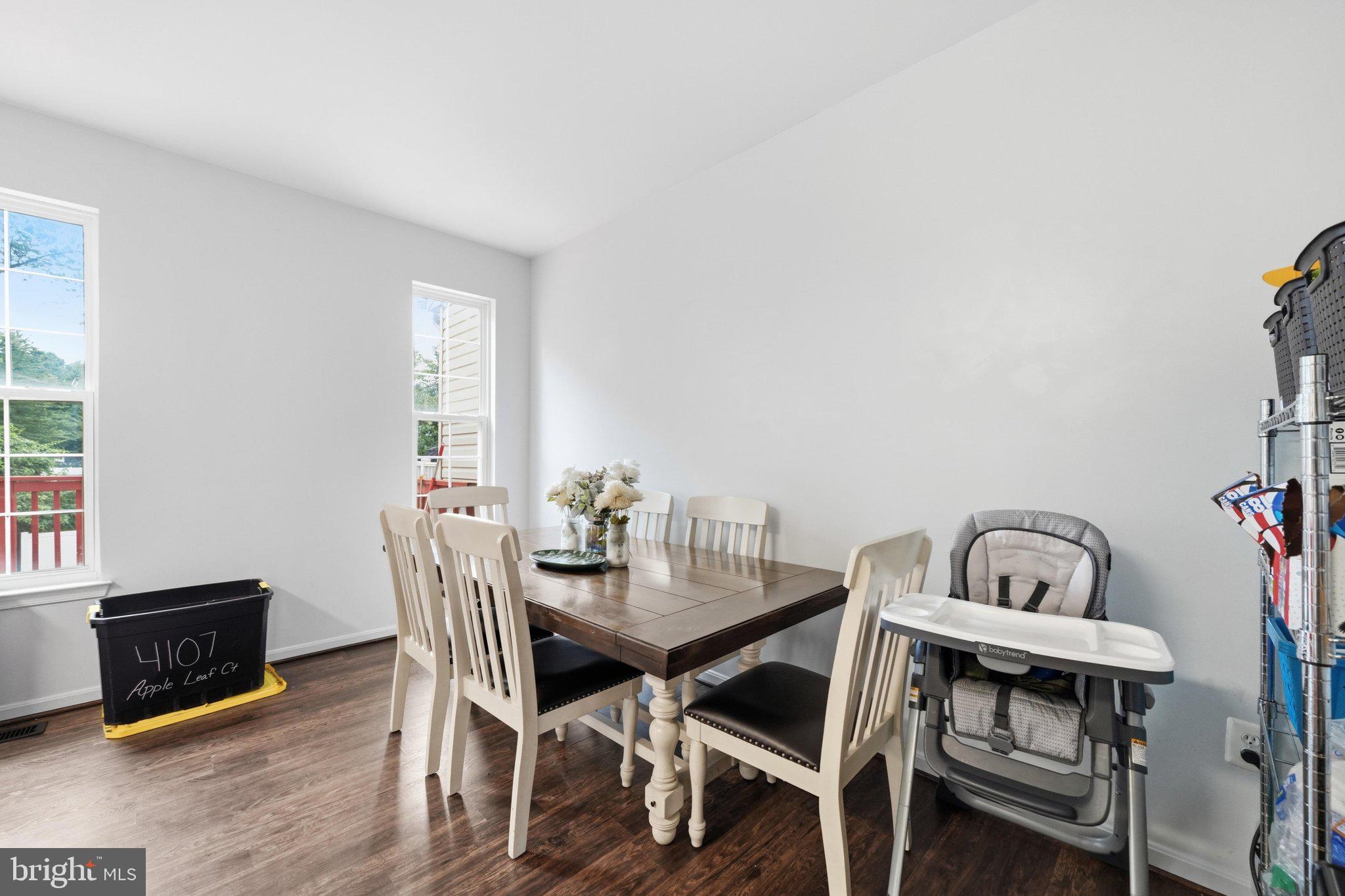 APPLEGATE NORTH - Residential