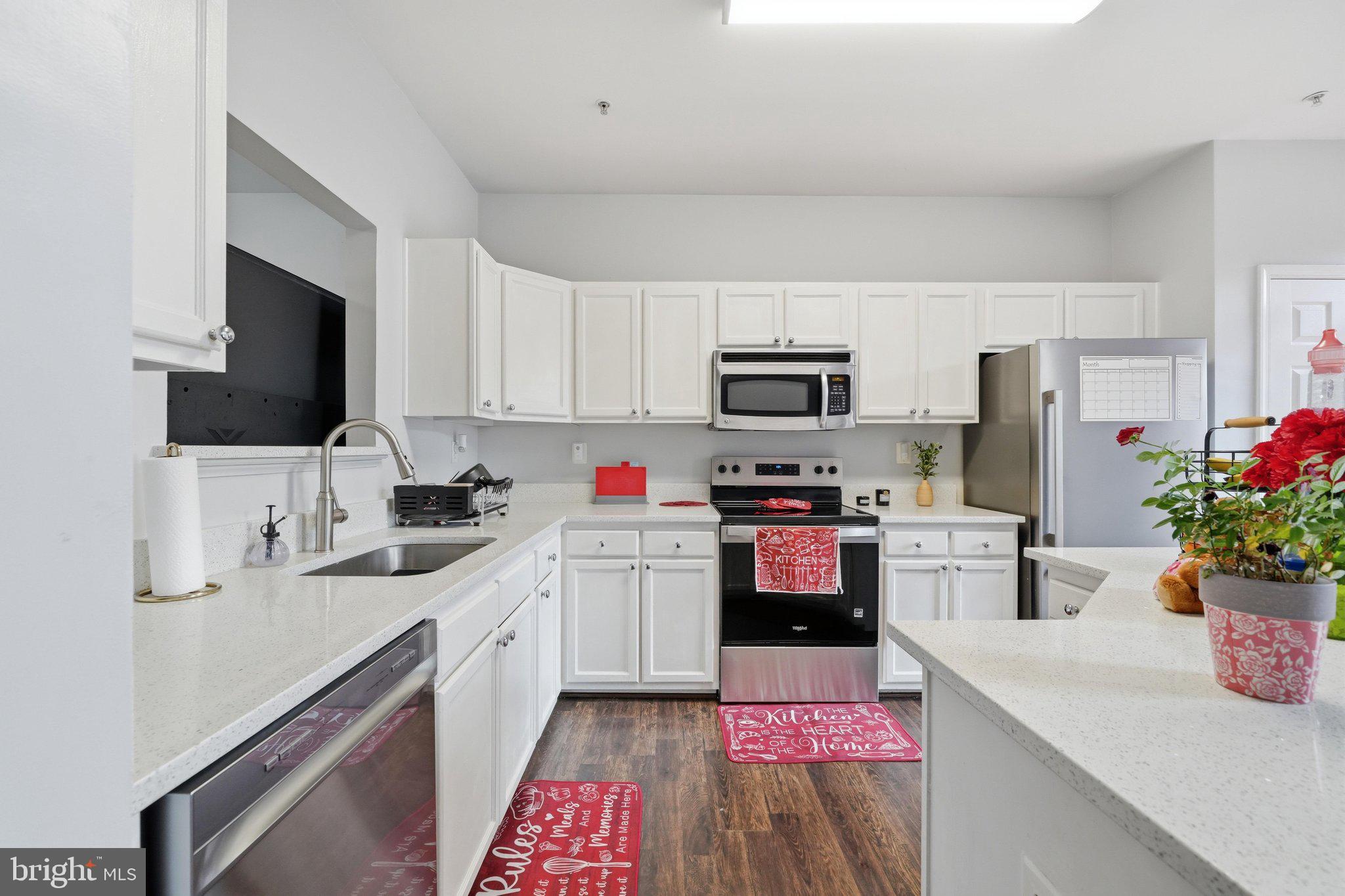 APPLEGATE NORTH - Residential