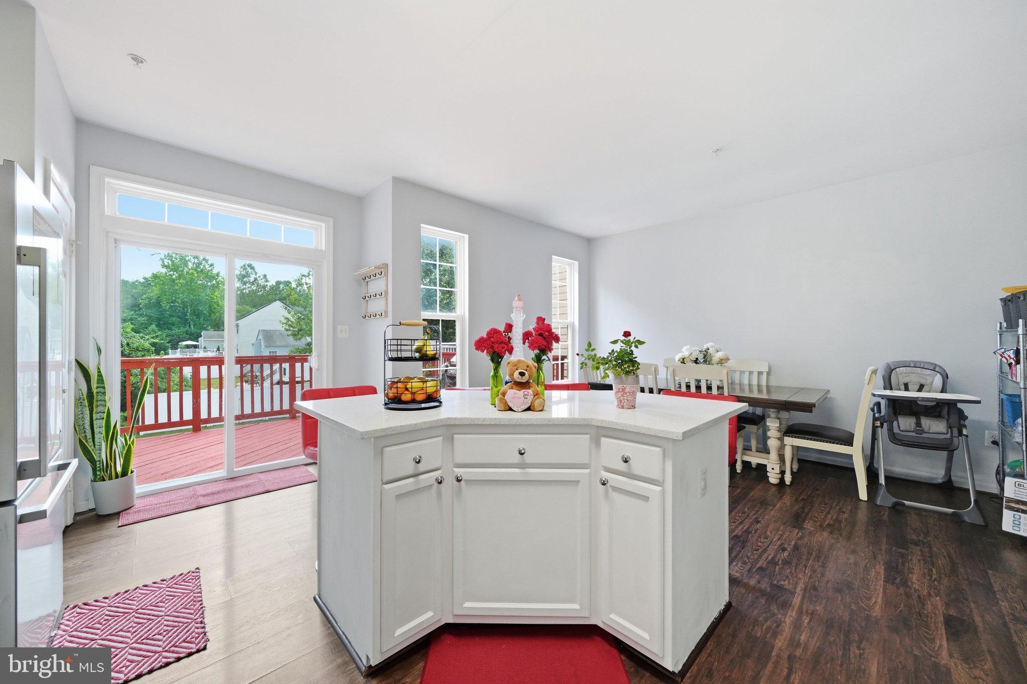 APPLEGATE NORTH - Residential