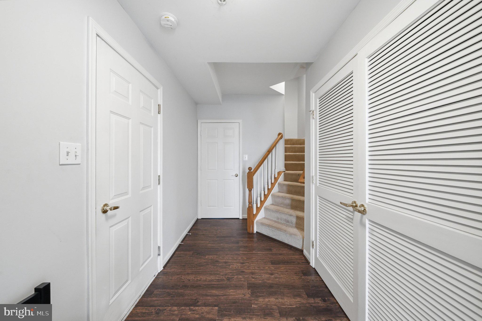 APPLEGATE NORTH - Residential