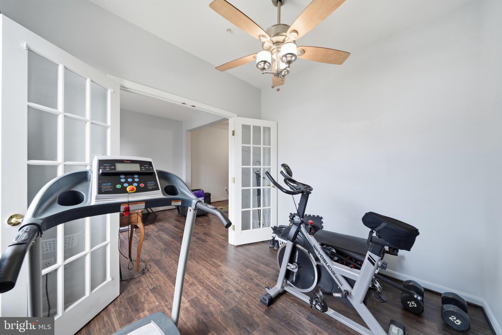 APPLEGATE NORTH - Residential
