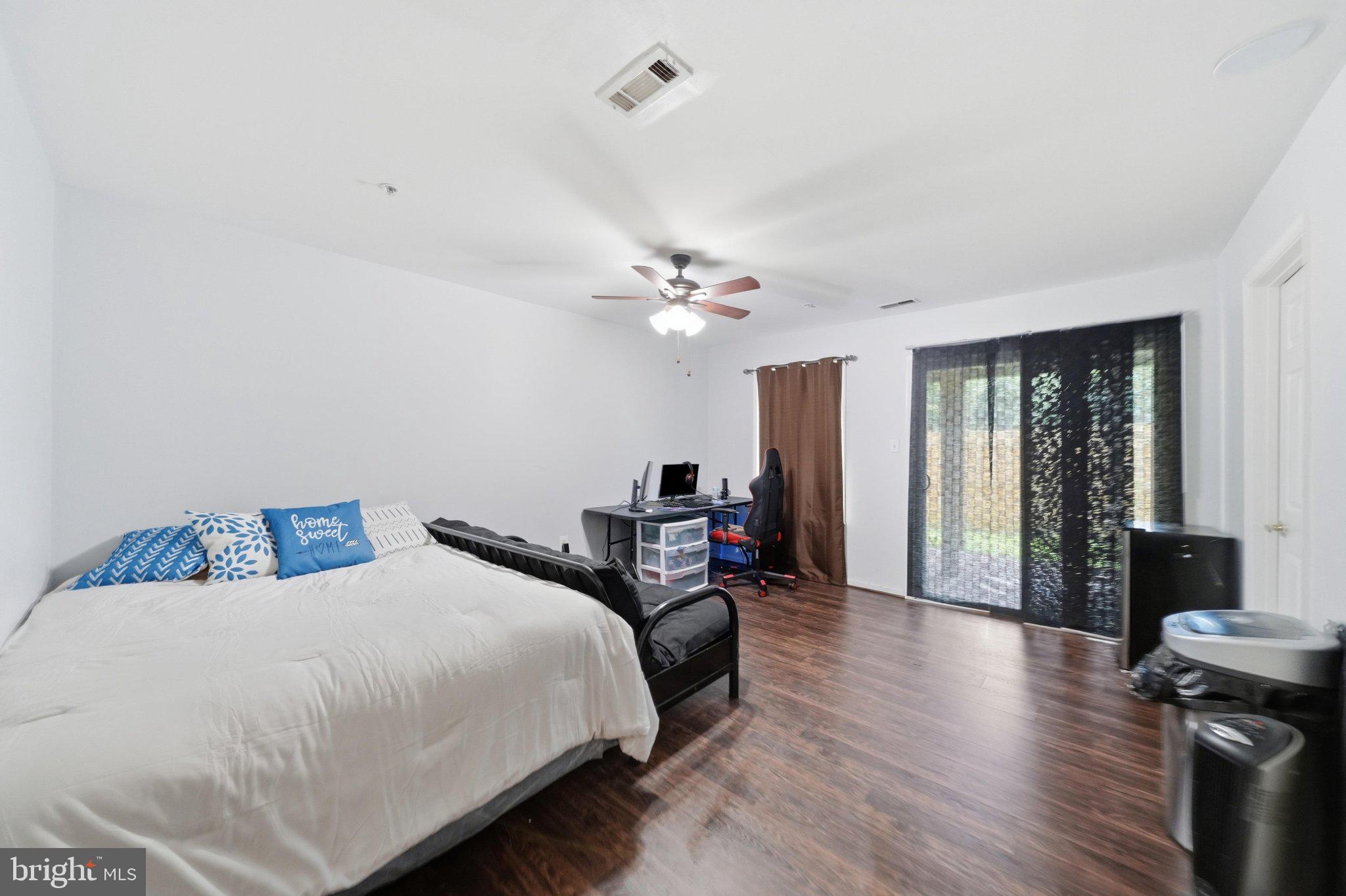 APPLEGATE NORTH - Residential