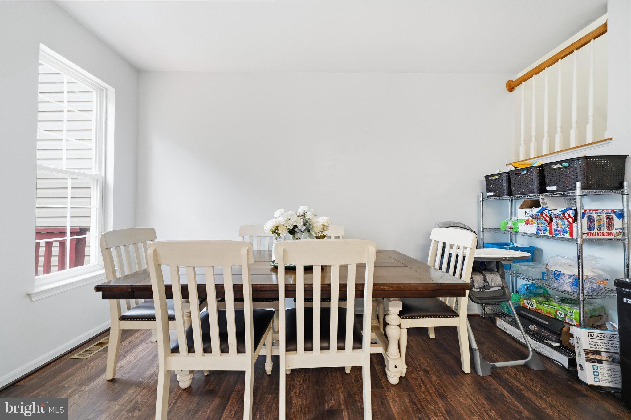 APPLEGATE NORTH - Residential