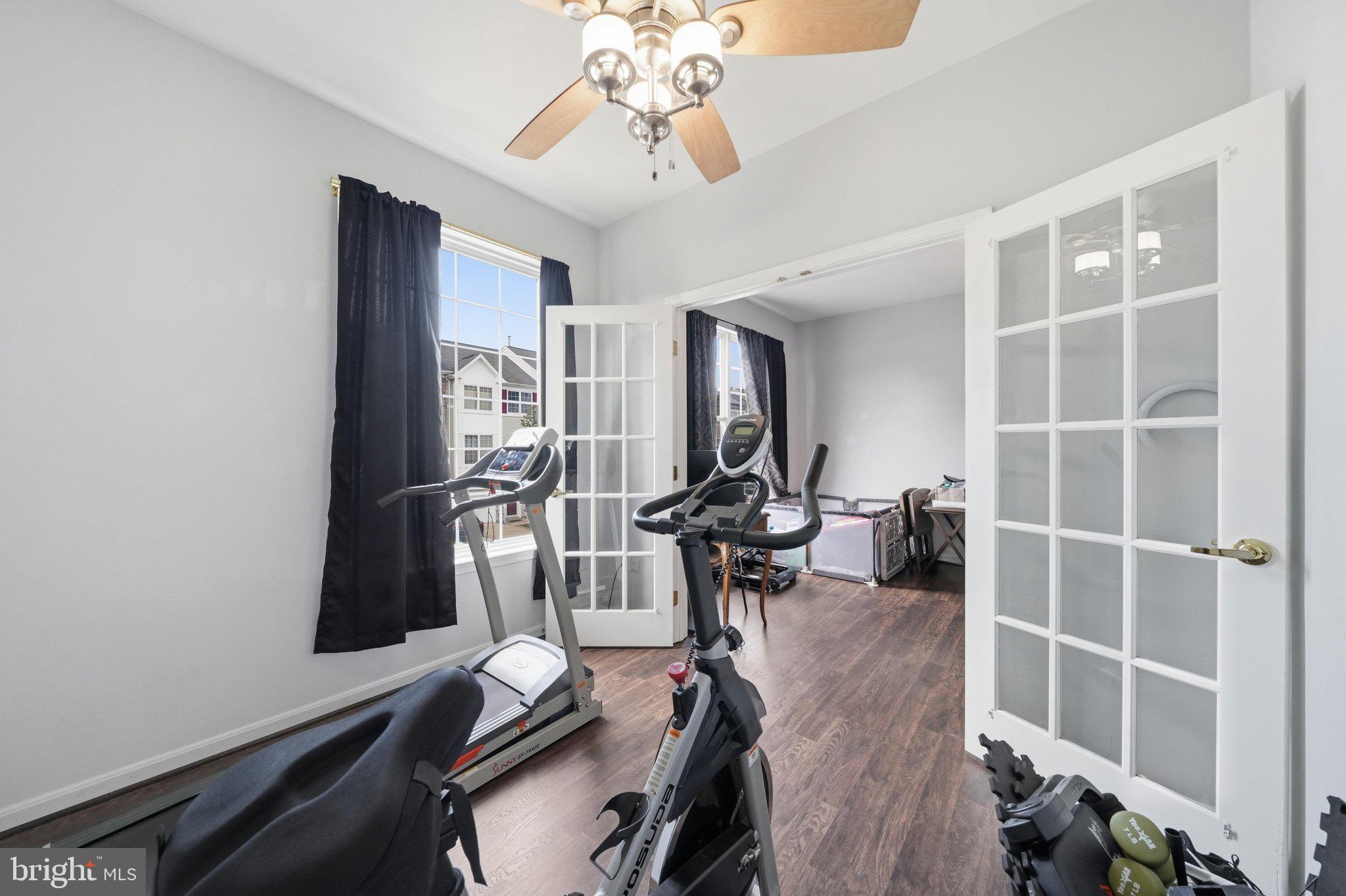 APPLEGATE NORTH - Residential