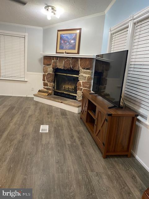 BUSH RIVER MANOR - Residential