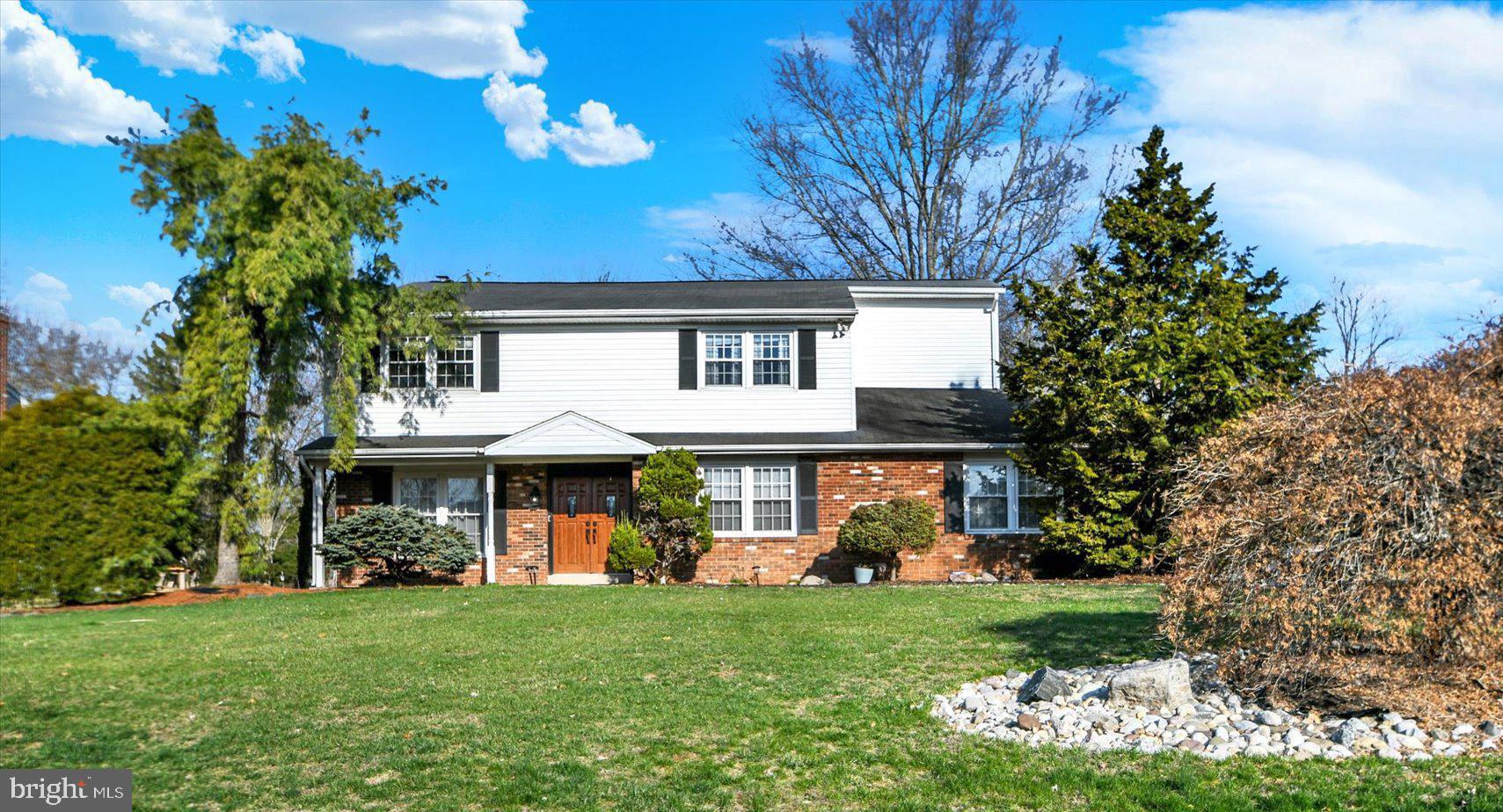 PEBBLE BROOK - Residential