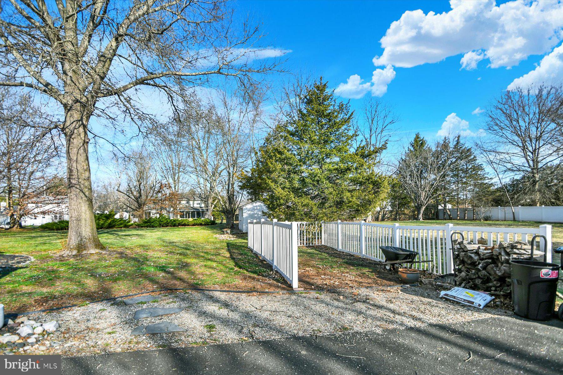 PEBBLE BROOK - Residential