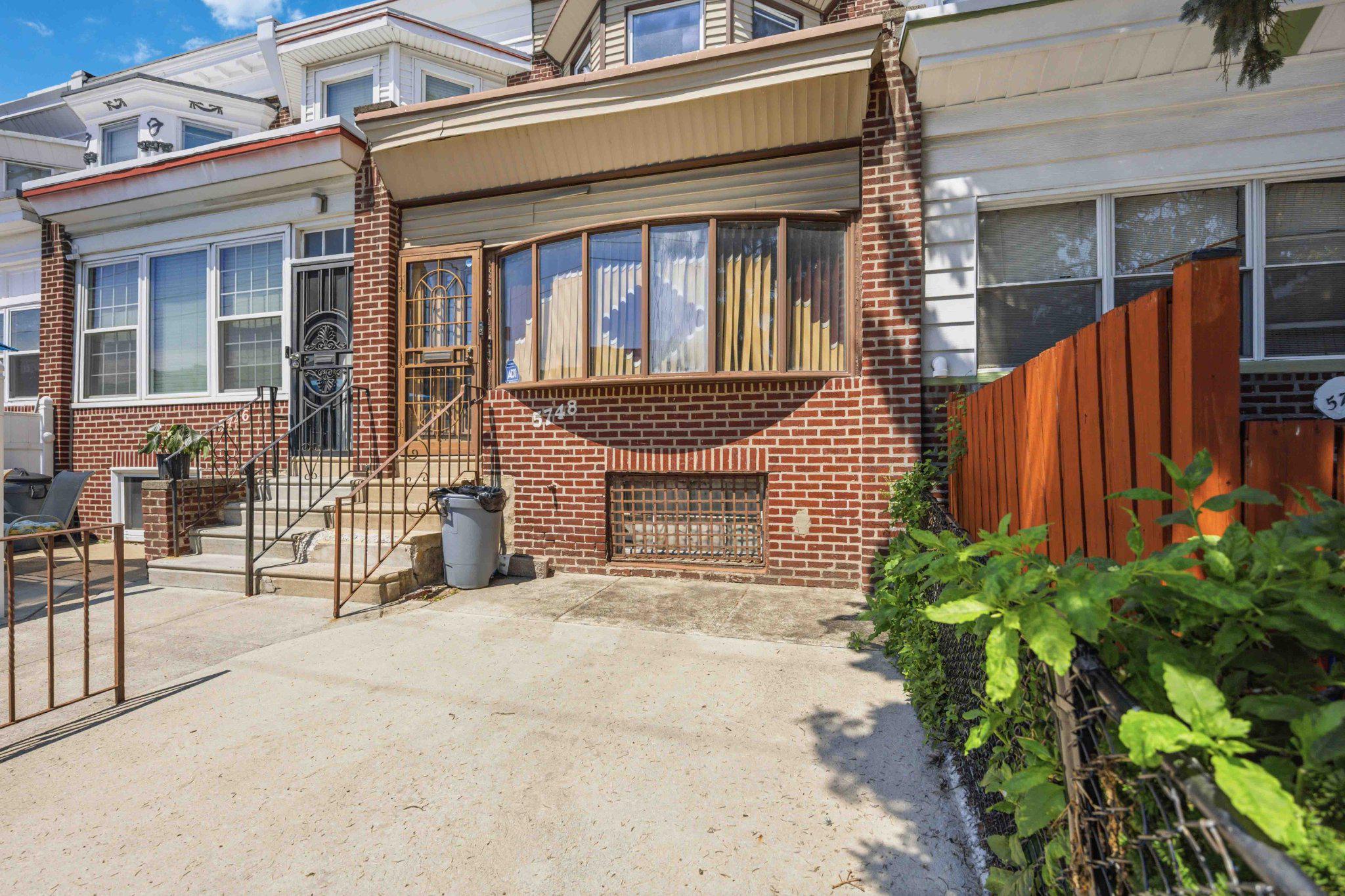 OLNEY - Residential