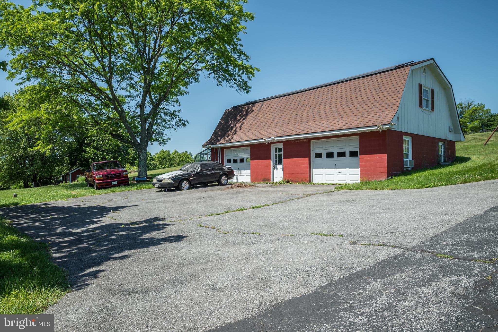 CLARKSBURG OUTSIDE - Residential