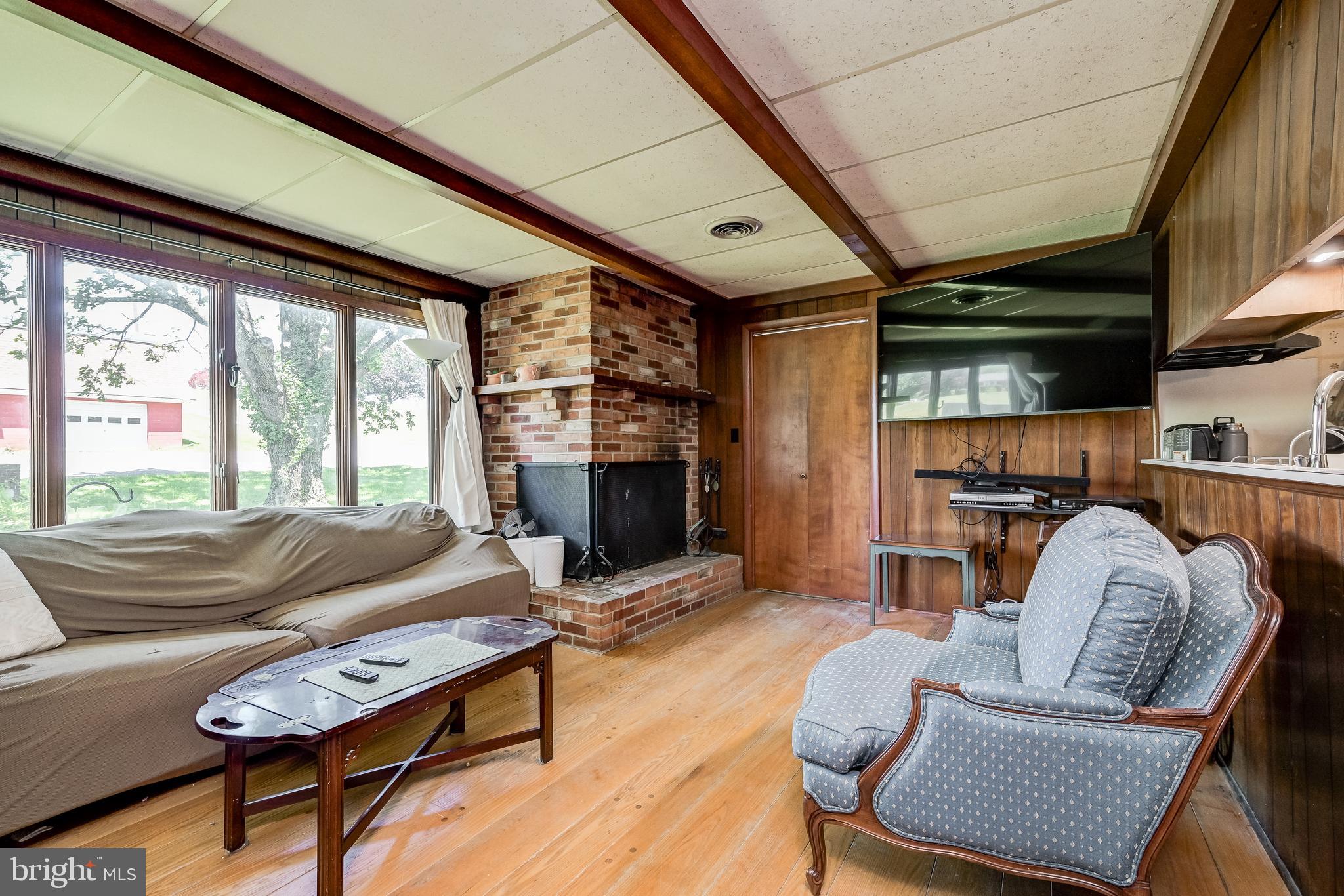 CLARKSBURG OUTSIDE - Residential