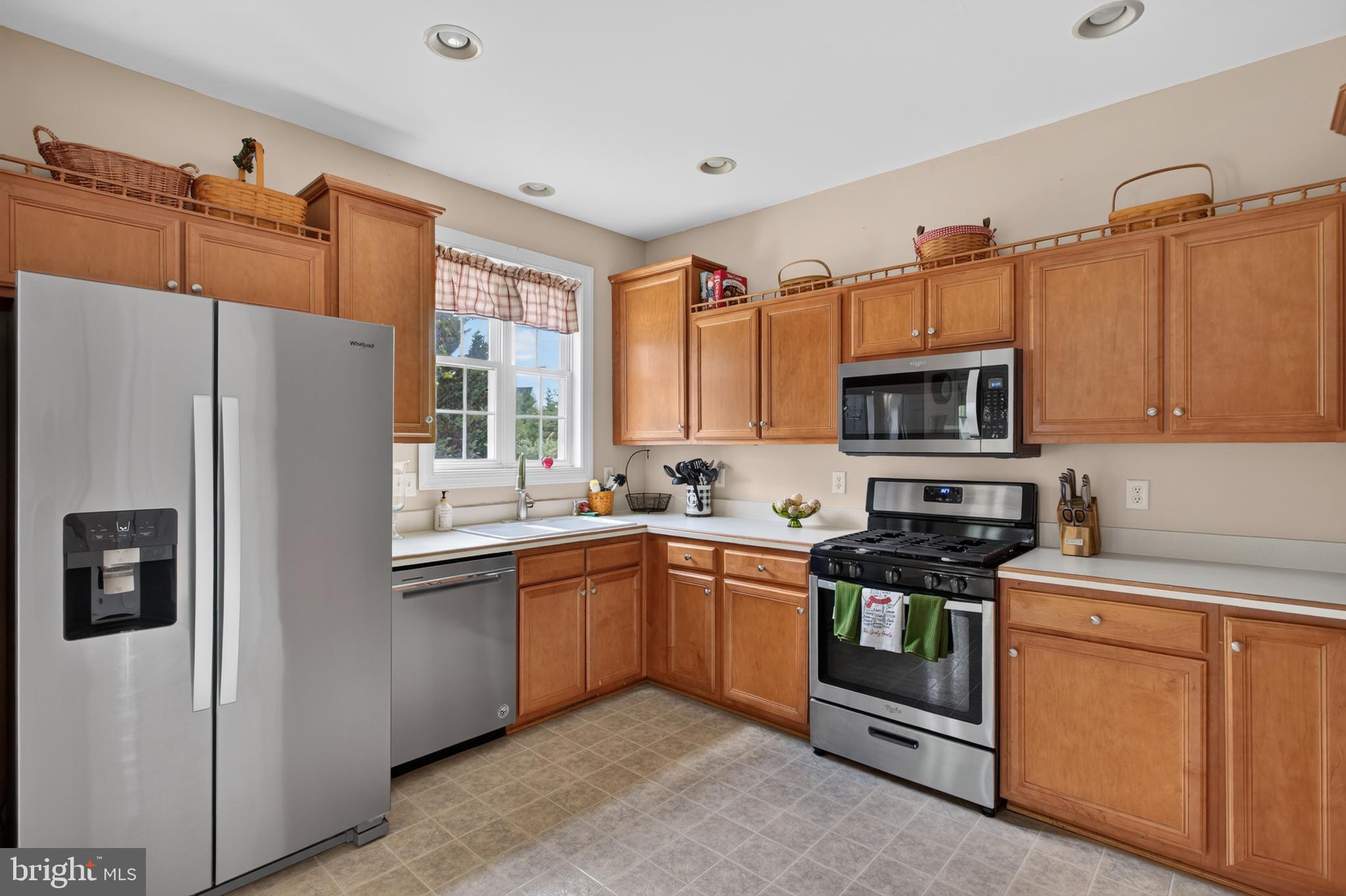CANTER ESTATES - Residential