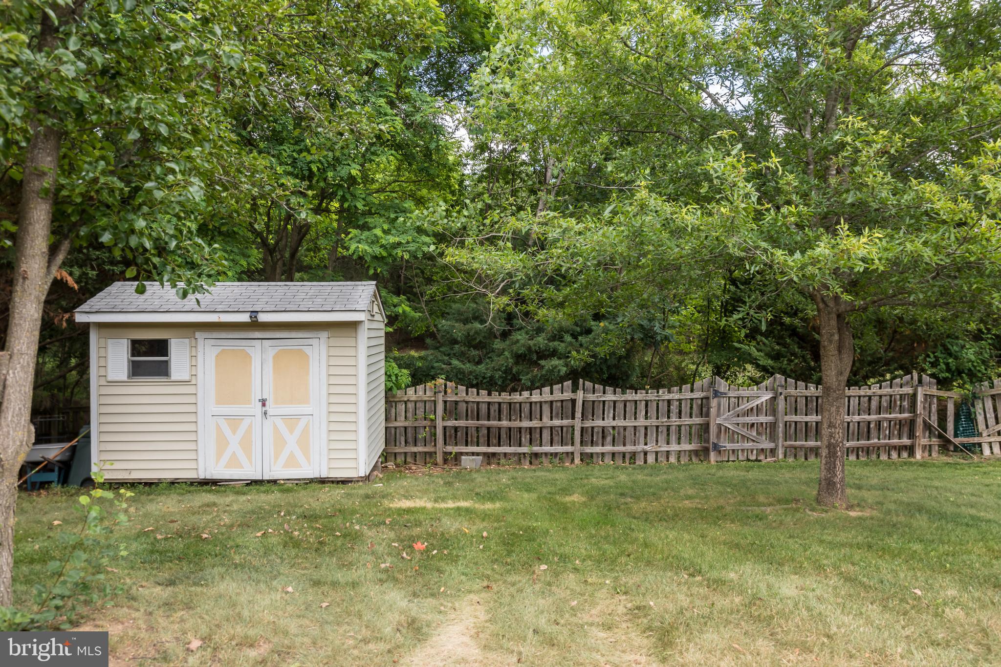 CANTER ESTATES - Residential
