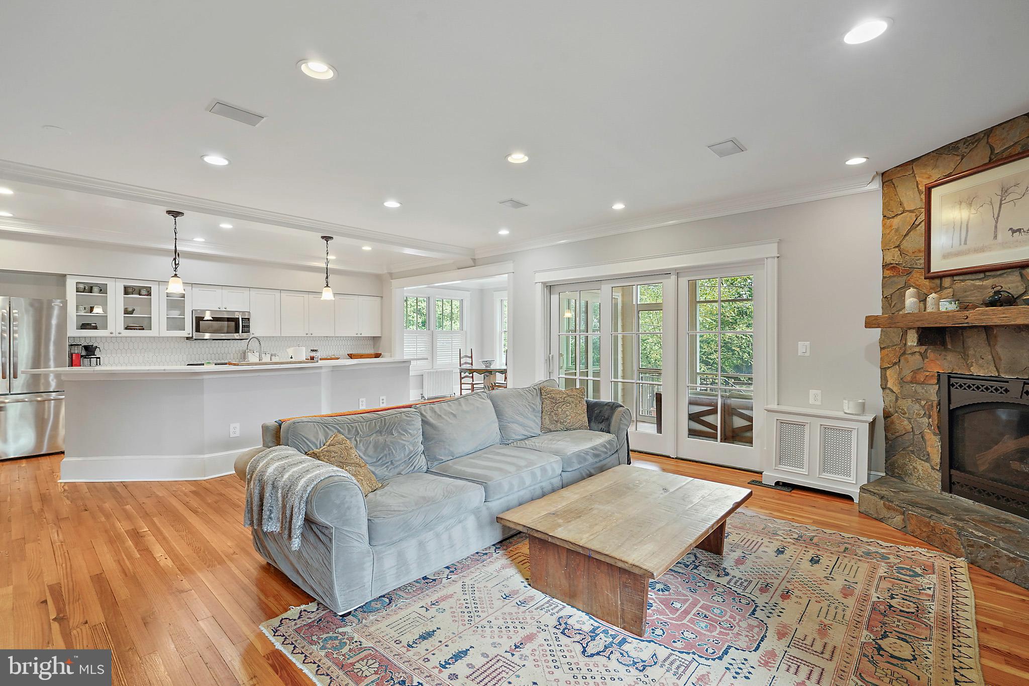 NW ALEXANDRIA - Residential