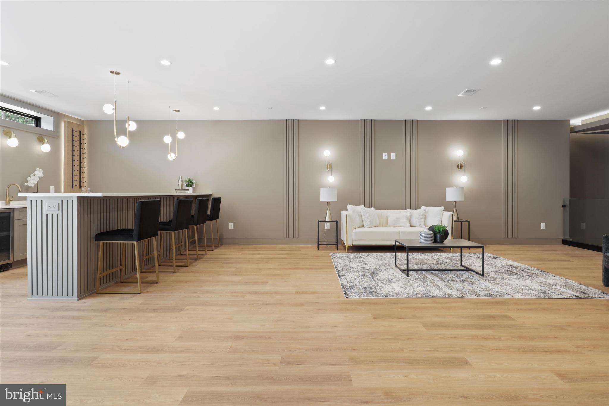 SOUTHRIDGE - Residential