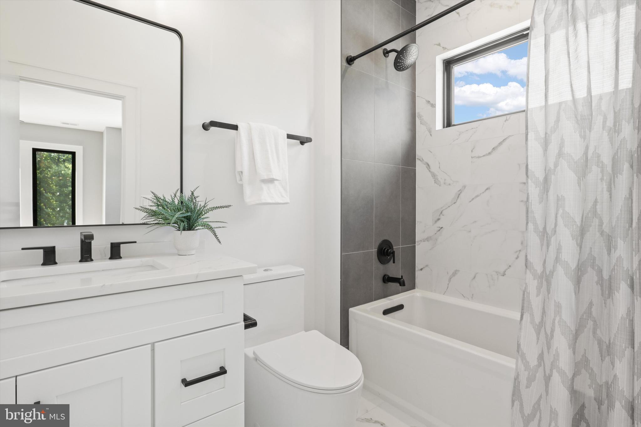 SOUTHRIDGE - Residential