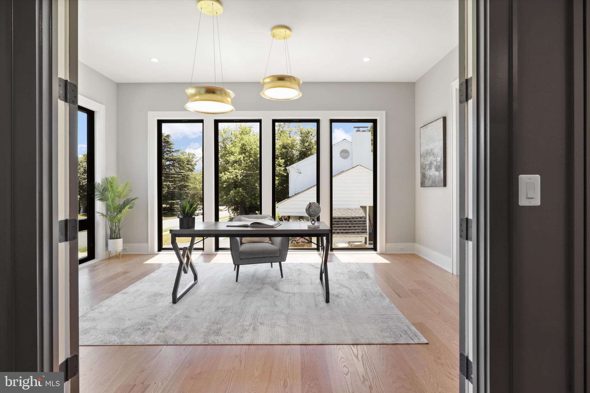 SOUTHRIDGE - Residential